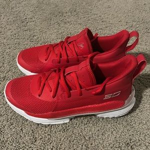 New Under Armour Steph Curry Sz 5.5Y